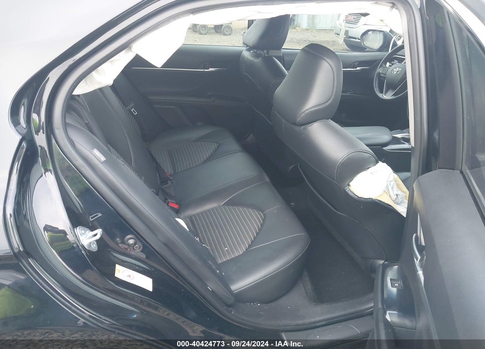 2018 TOYOTA CAMRY SE VIN: JTNB11HK8J3017223