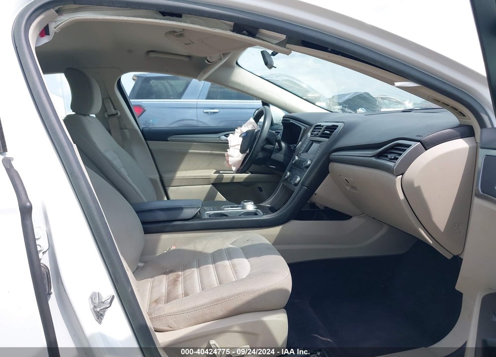 2017 FORD FUSION HYBRID SE VIN: 3FA6P0LU1HR278363