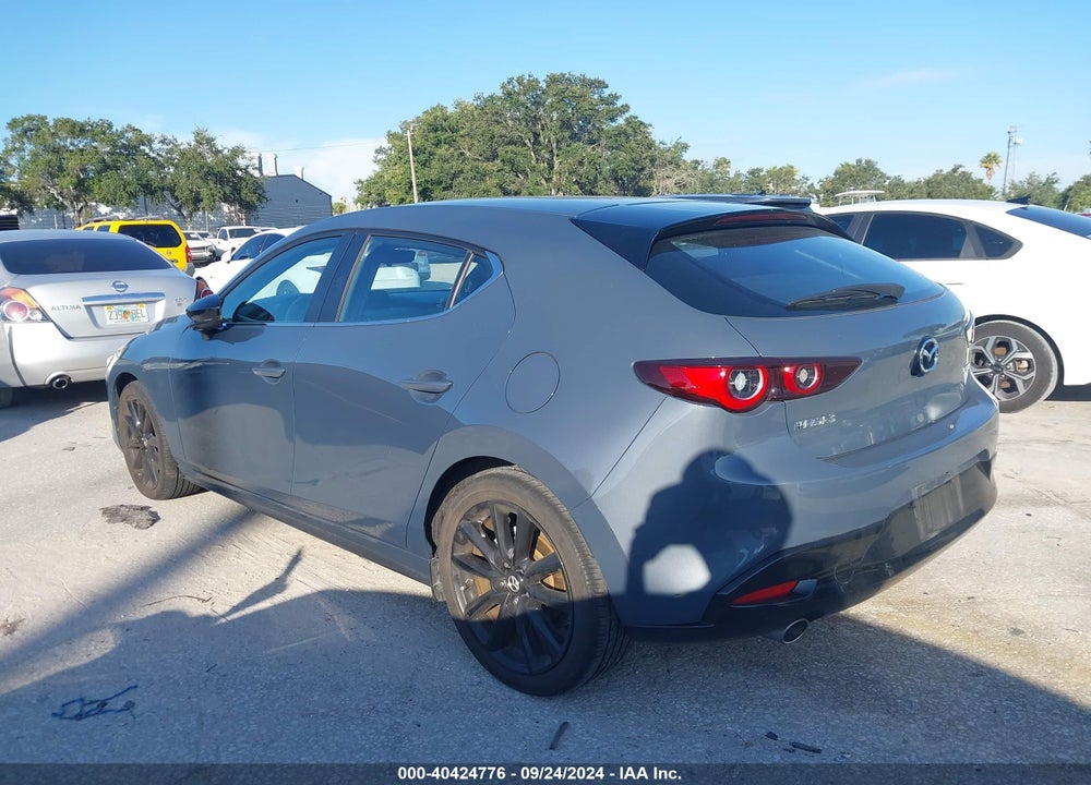 2022 MAZDA 3 CARBON EDITION VIN: JM1BPALL3N1501904