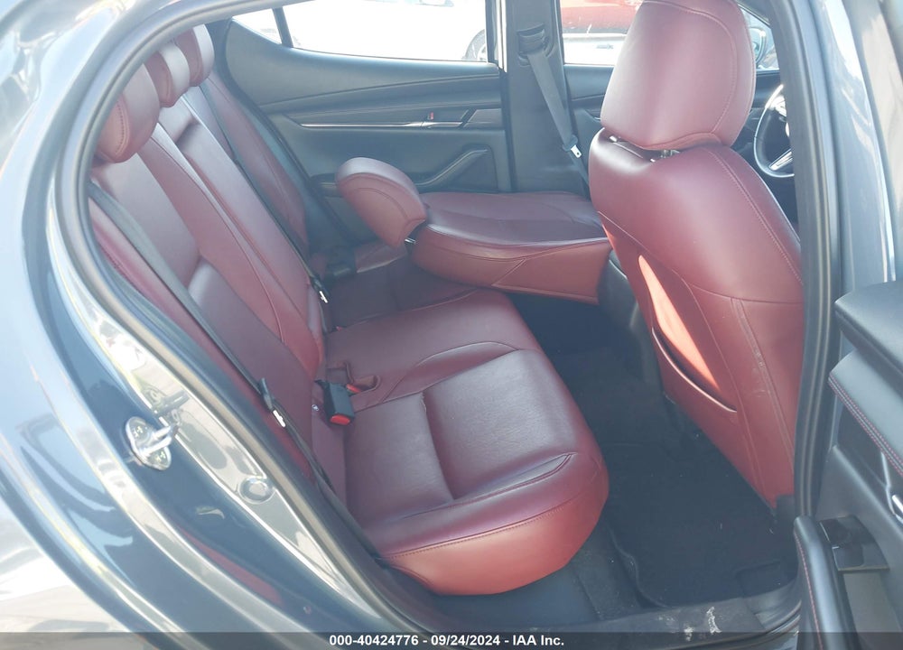 2022 MAZDA 3 CARBON EDITION VIN: JM1BPALL3N1501904
