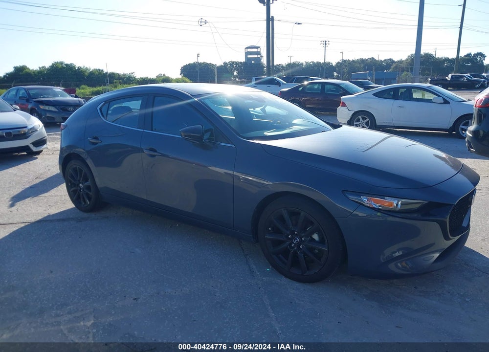 2022 MAZDA 3 CARBON EDITION VIN: JM1BPALL3N1501904