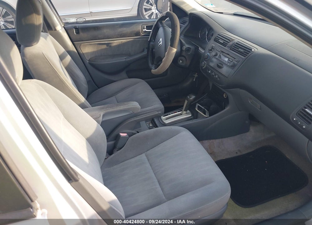 2005 HONDA CIVIC LX VIN: 1HGES16575L030760