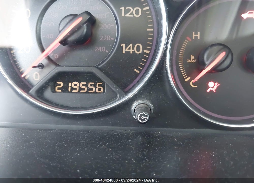 2005 HONDA CIVIC LX VIN: 1HGES16575L030760