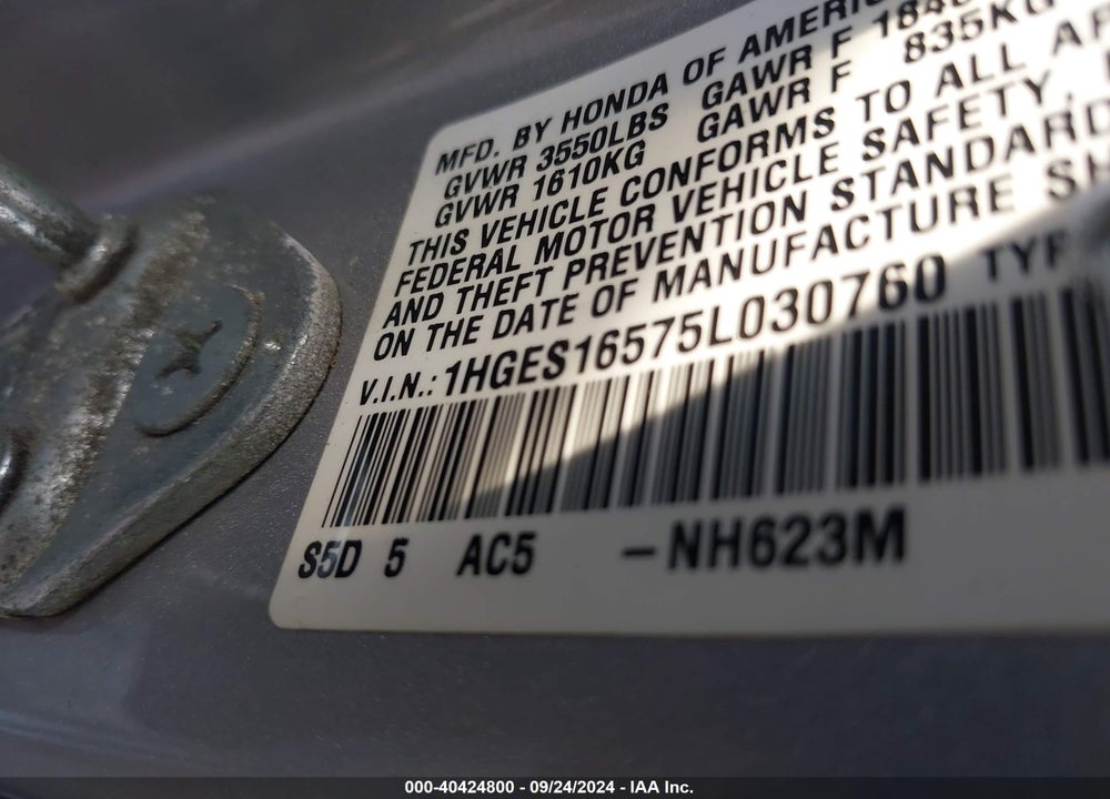 2005 HONDA CIVIC LX VIN: 1HGES16575L030760