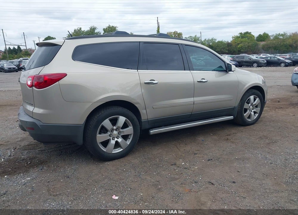 2011 CHEVROLET TRAVERSE LTZ VIN: 1GNKRLED2BJ194868