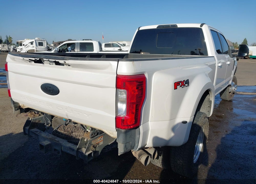 2017 FORD F-350 LARIAT VIN: 1FT8W3DT1HEE83374
