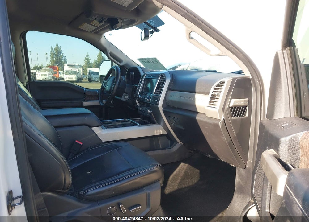 2017 FORD F-350 LARIAT VIN: 1FT8W3DT1HEE83374