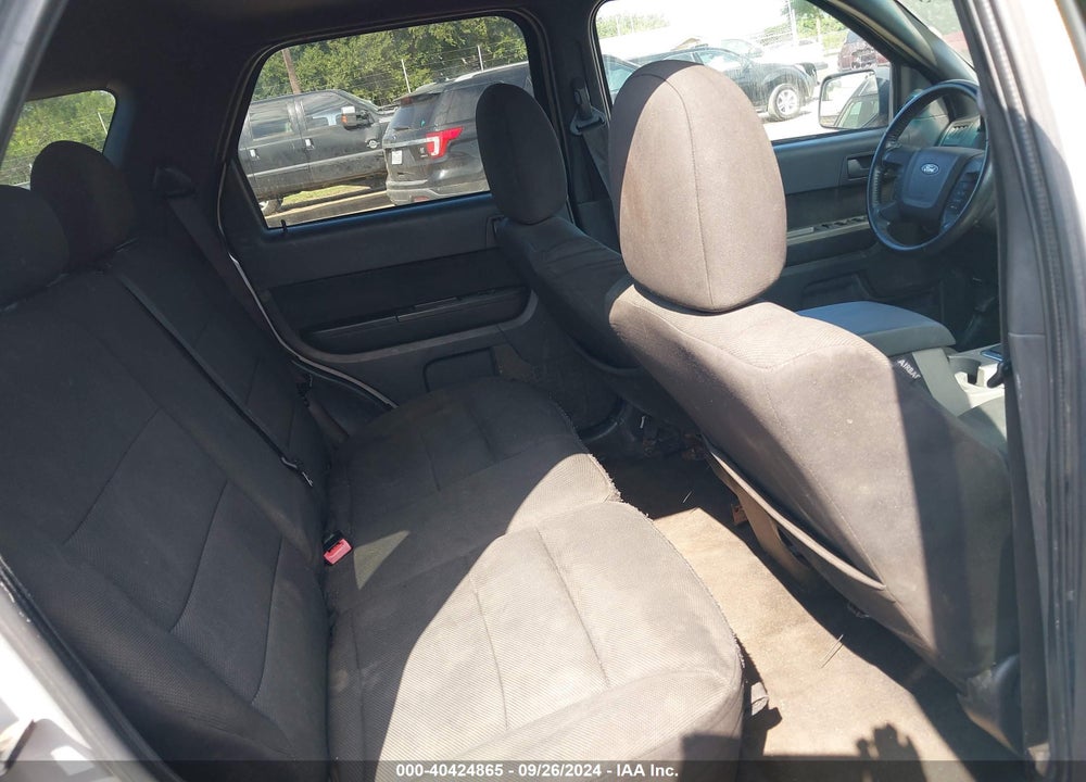 2010 FORD ESCAPE XLT VIN: 1FMCU9DG4AKA44792