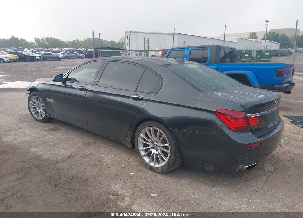 2013 BMW 750LI VIN: WBAYE8C5XDD131670