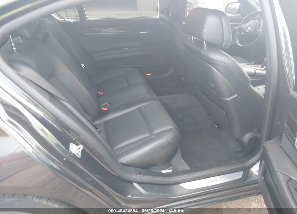 2013 BMW 750LI VIN: WBAYE8C5XDD131670