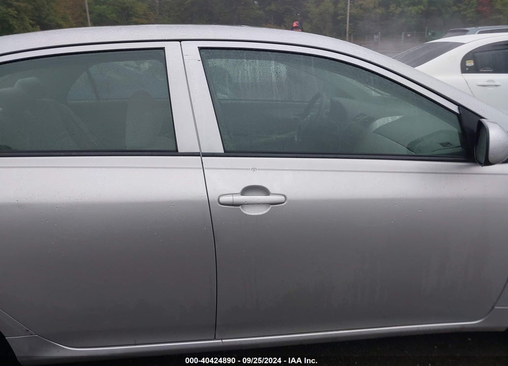 2009 TOYOTA COROLLA LE VIN: JTDBL40E199062888
