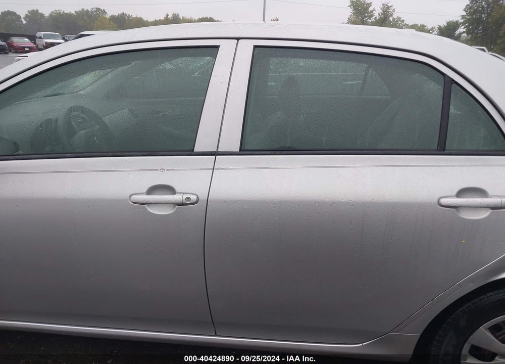 2009 TOYOTA COROLLA LE VIN: JTDBL40E199062888