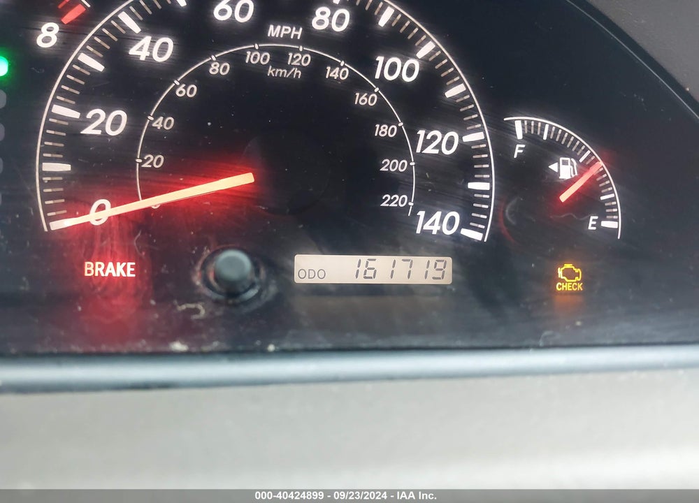 2005 TOYOTA CAMRY LE VIN: 4T1BE30K95U966467