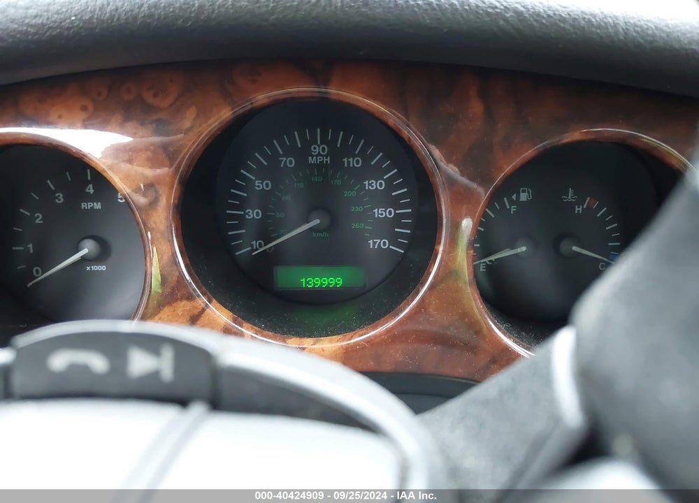 1998 JAGUAR XJ8 VIN: SAJHX1241WC852516