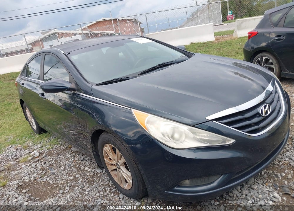 2013 HYUNDAI SONATA GLS VIN: 5NPEB4AC7DH513903