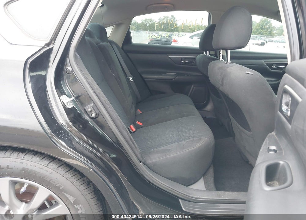 2015 NISSAN ALTIMA 2.5 S VIN: 1N4AL3AP0FC589881