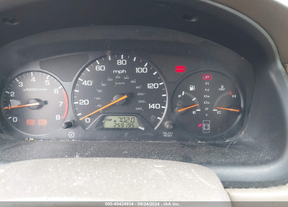 2002 HONDA ACCORD 2.3 EX/2.3 SE VIN: 1HGCG66802A136653