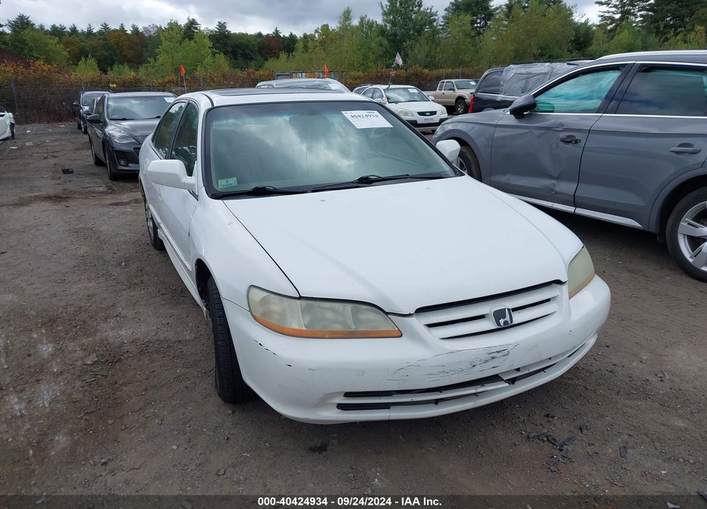 2002 HONDA ACCORD 2.3 EX/2.3 SE VIN: 1HGCG66802A136653