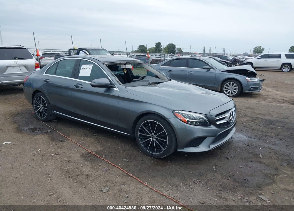 2019 MERCEDES-BENZ C 300 VIN: WDDWF8DB2KR462602
