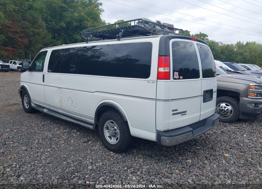 2011 CHEVROLET EXPRESS 3500 LT VIN: 1GAZG1FG4B1125988