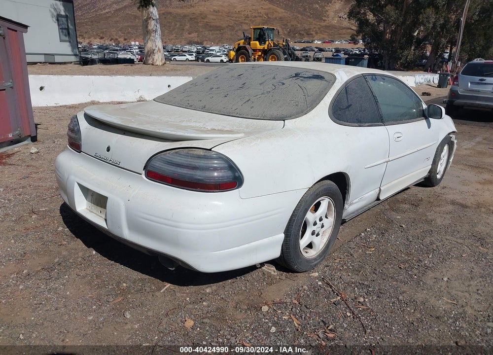 1997 PONTIAC GRAND PRIX GT VIN: 1G2WP121XVF321117