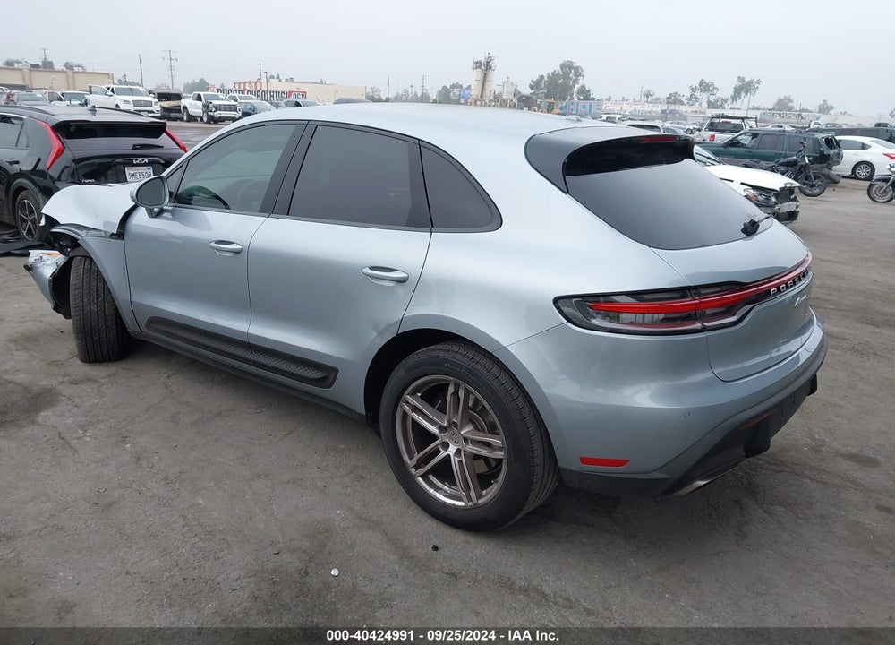 2022 PORSCHE MACAN VIN: WP1AA2A58NLB08524