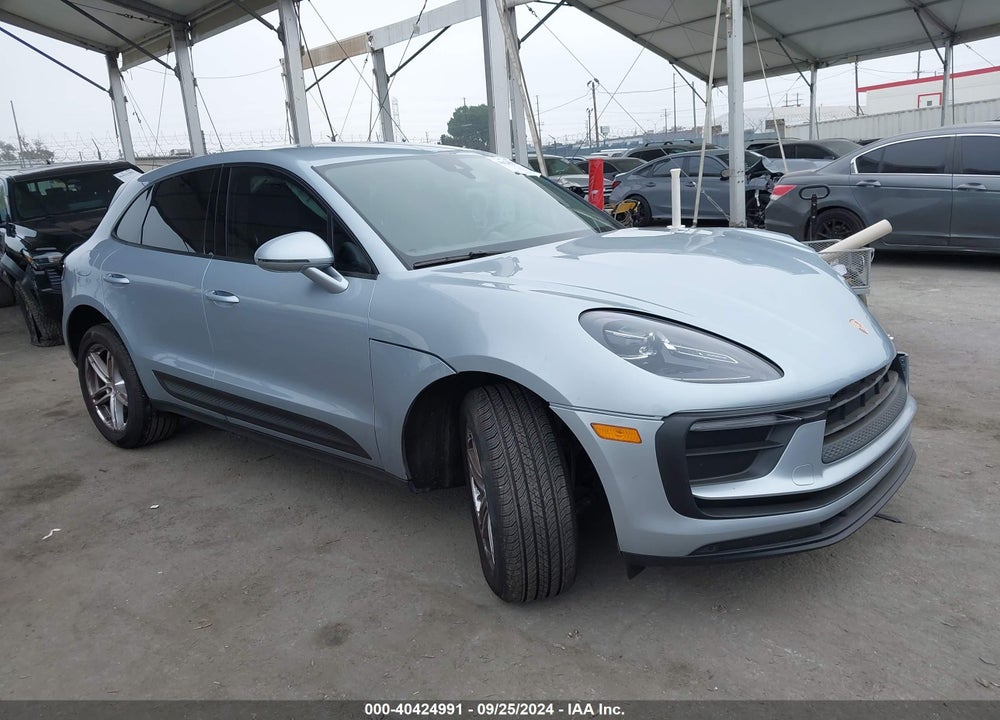 2022 PORSCHE MACAN VIN: WP1AA2A58NLB08524