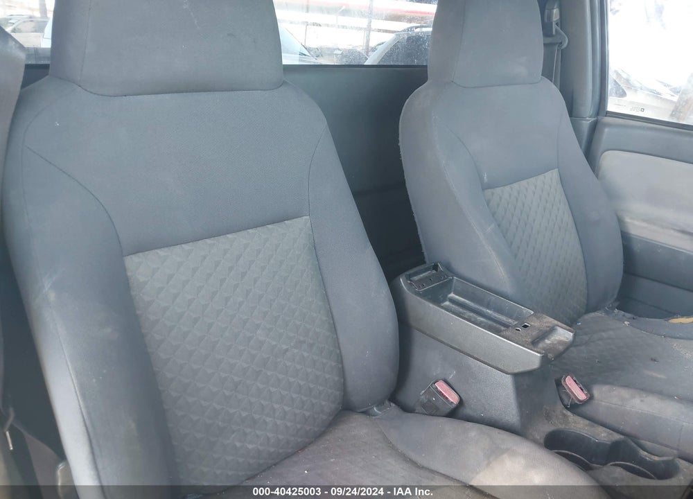 2004 GMC CANYON SLE VIN: 1GTDT146048111331