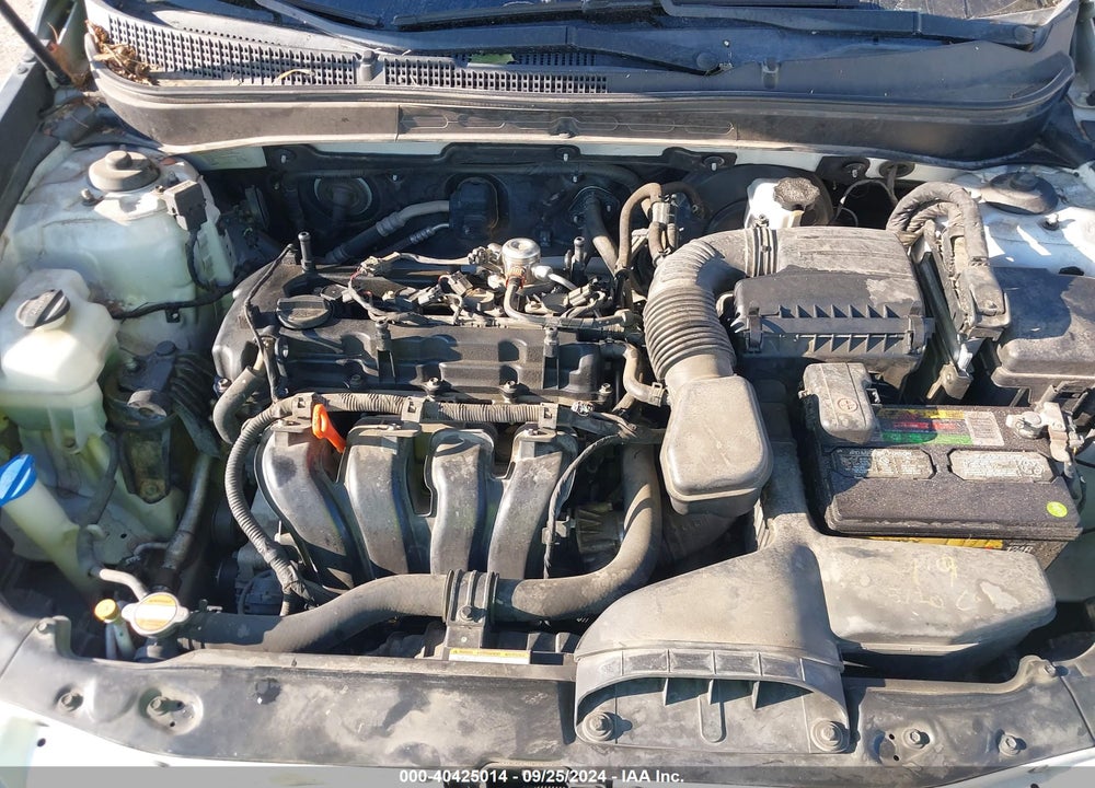 2013 HYUNDAI SONATA GLS VIN: 5NPEB4AC8DH540592