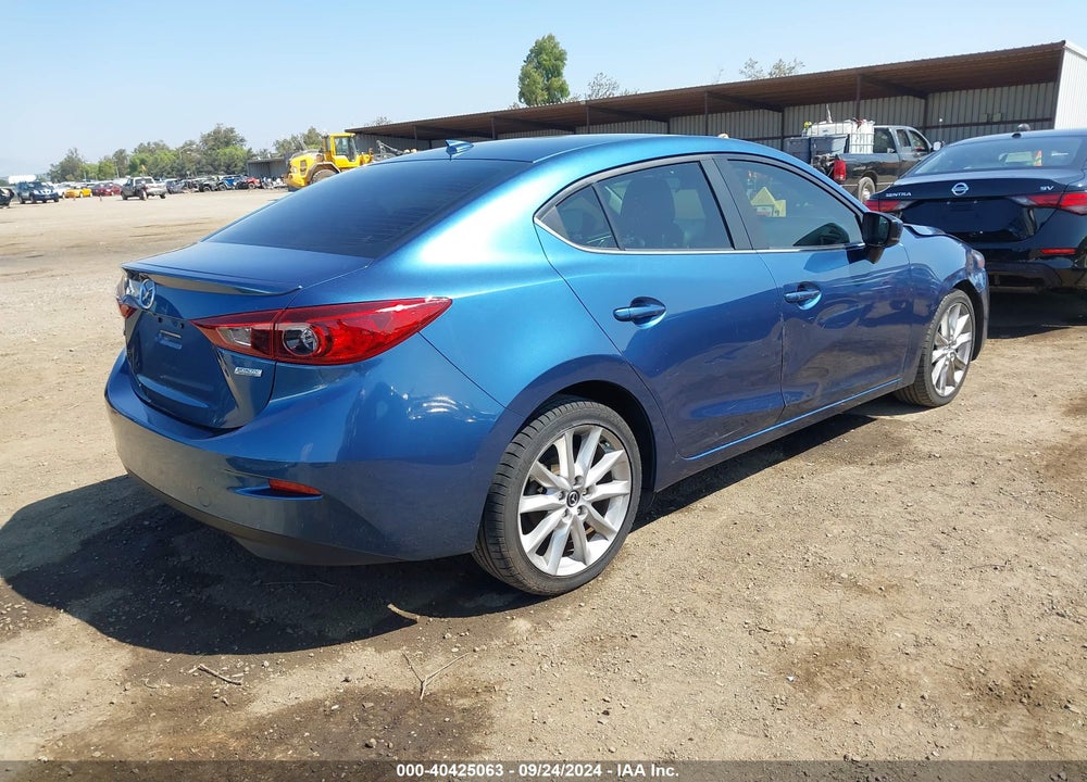 2017 MAZDA 3 TOURING VIN: JM1BN1V73H1100170