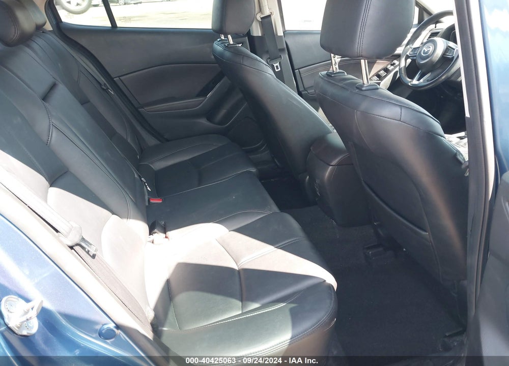 2017 MAZDA 3 TOURING VIN: JM1BN1V73H1100170