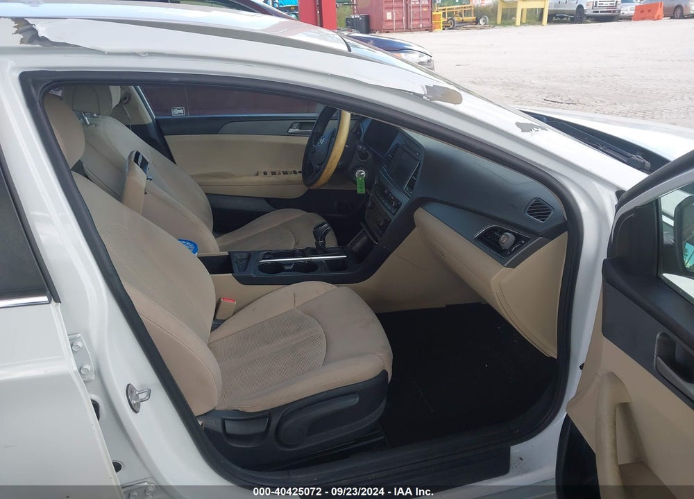 2017 HYUNDAI SONATA SE VIN: 5NPE24AF5HH490511