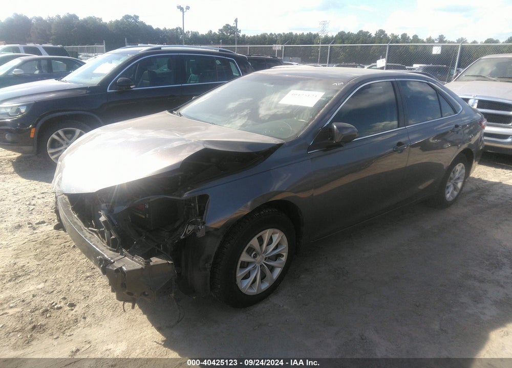 2017 TOYOTA CAMRY LE VIN: 4T1BF1FK2HU741241