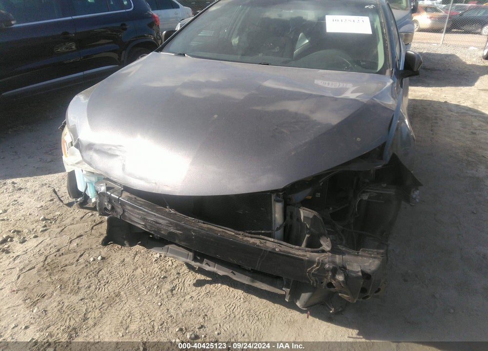 2017 TOYOTA CAMRY LE VIN: 4T1BF1FK2HU741241