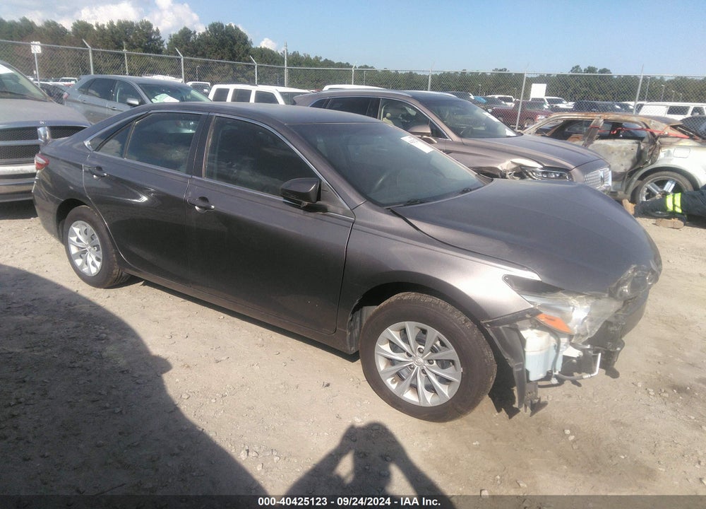 2017 TOYOTA CAMRY LE VIN: 4T1BF1FK2HU741241