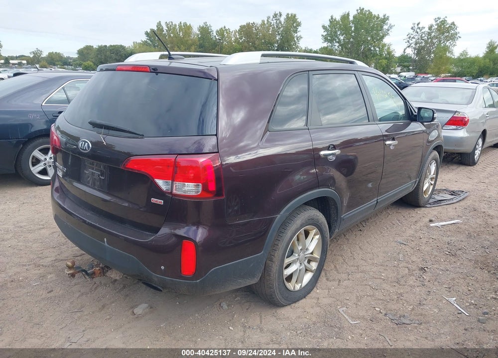 2014 KIA SORENTO LX VIN: 5XYKTCA6XEG473071
