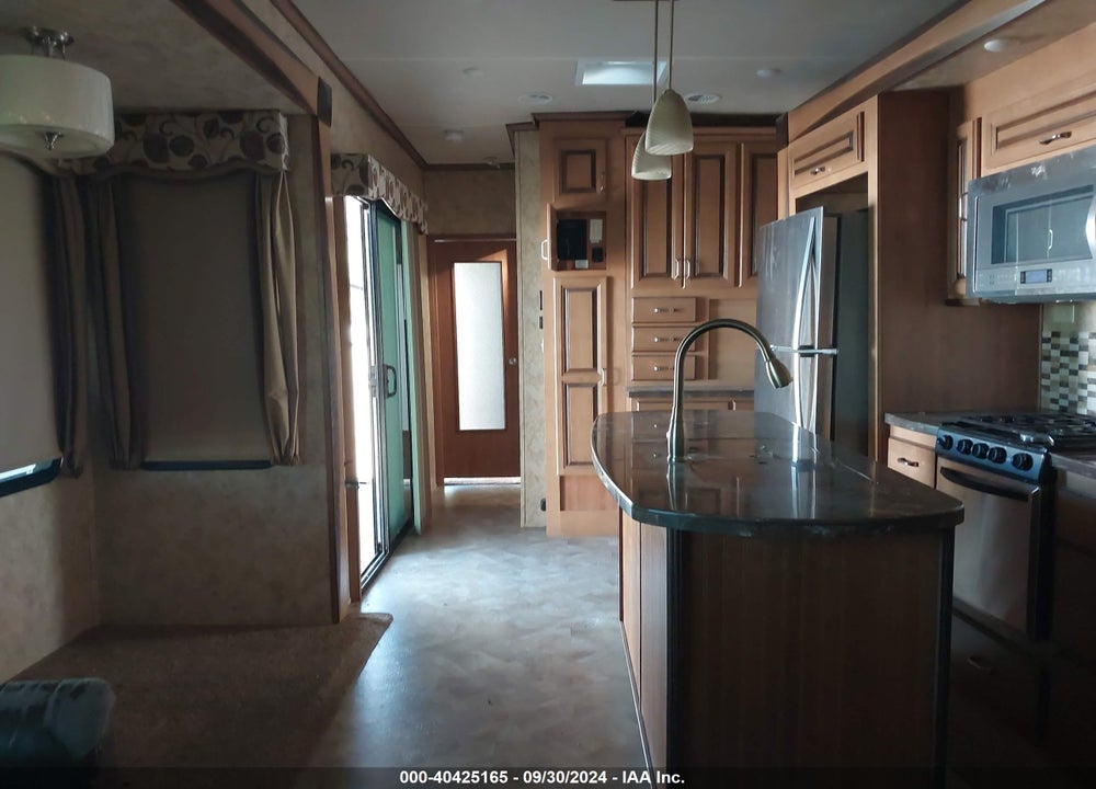 2016 CEDAR CREEK COTTAGE VIN: 4X4TCRS20GS214373