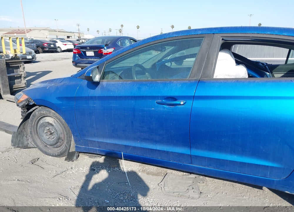 2018 HYUNDAI ELANTRA SEL VIN: 5NPD84LF5JH337043