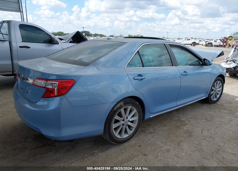 2012 TOYOTA CAMRY XLE VIN: 4T4BF1FK2CR220163