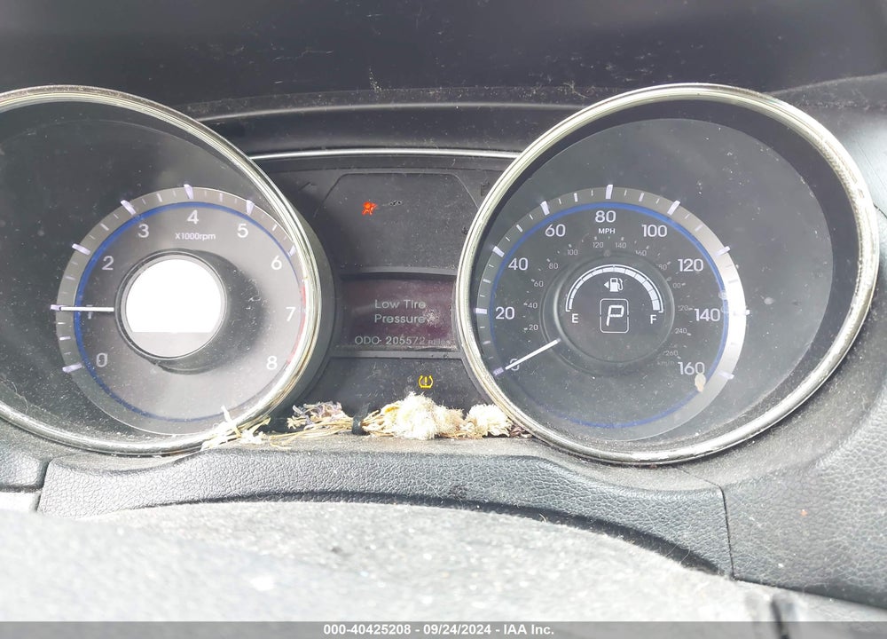 2011 HYUNDAI SONATA SE VIN: 5NPEC4AC1BH120148