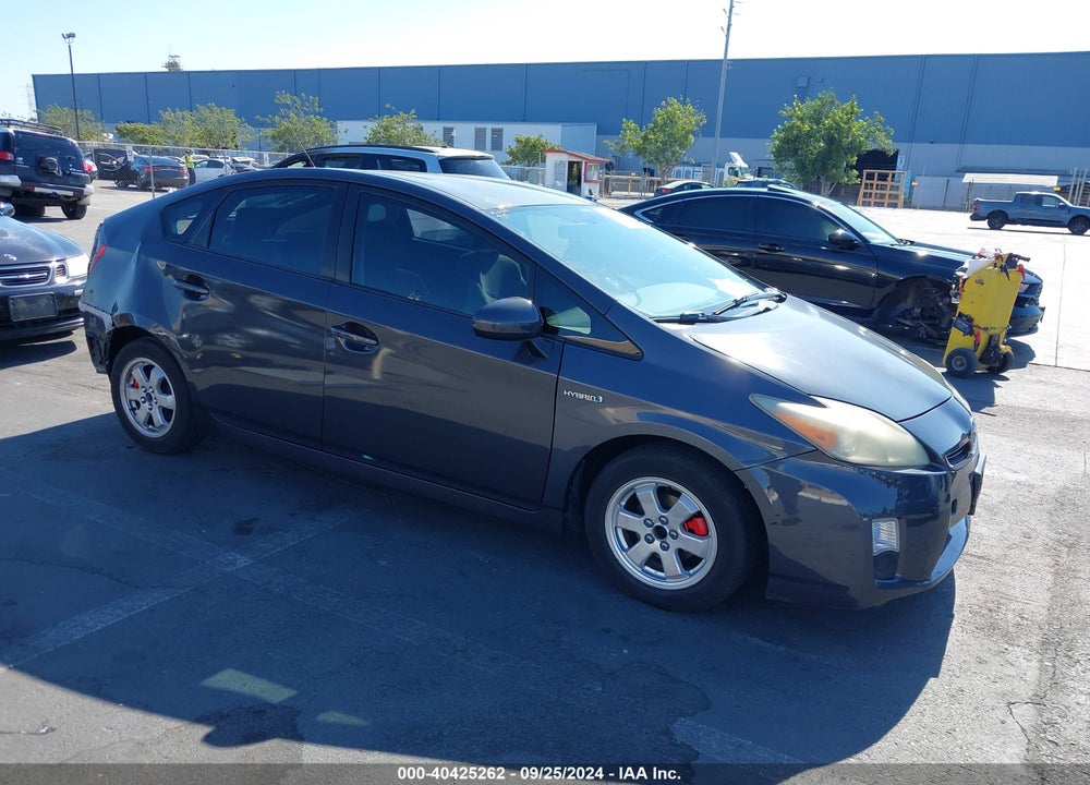 2011 TOYOTA PRIUS THREE VIN: JTDKN3DU0B0261348