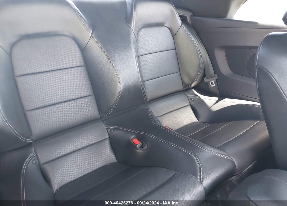 2021 FORD MUSTANG ECOBOOST PREMIUM VIN: 1FATP8UH4M5124312