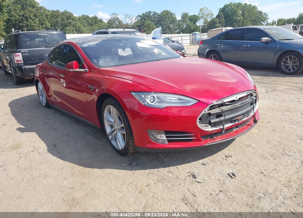 2015 TESLA MODEL S 70D/85D/P85D VIN: 5YJSA1H21FF081022