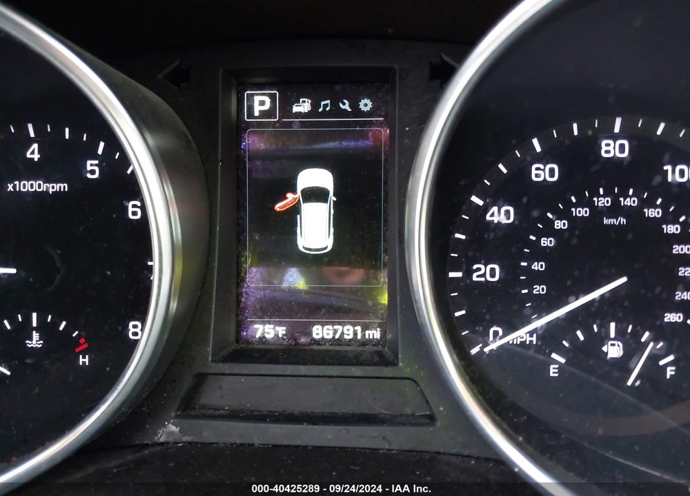 2017 HYUNDAI SANTA FE SPORT 2.4L VIN: 5XYZU3LB3HG409545