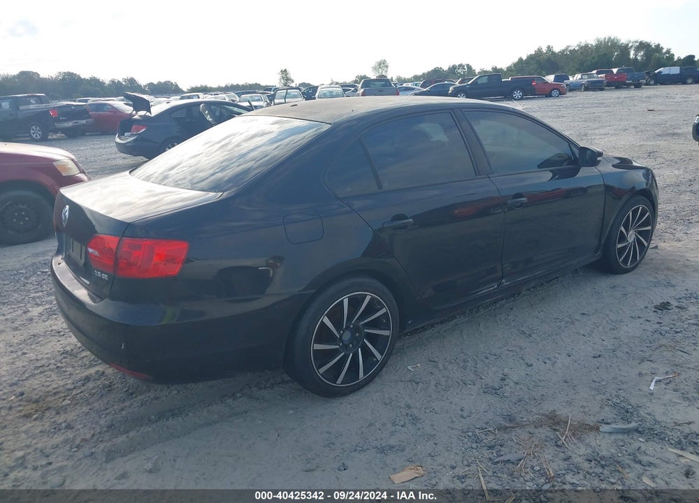2011 VOLKSWAGEN JETTA 2.5L SE VIN: 3VWDX7AJ0BM056255