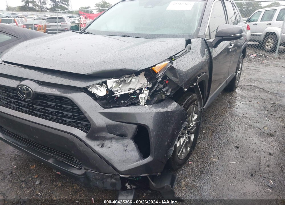 2019 TOYOTA RAV4 XLE PREMIUM VIN: JTMC1RFV7KD017259