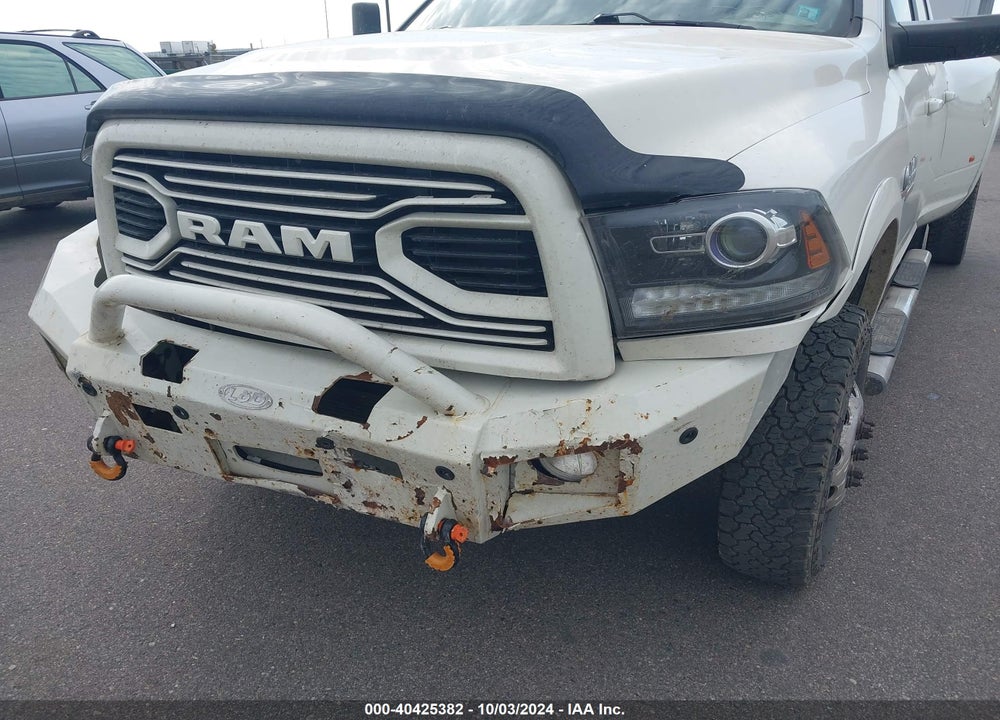 2018 RAM 3500 LAIE  4X4 8' BOX VIN: 3C63RRJL6JG201311