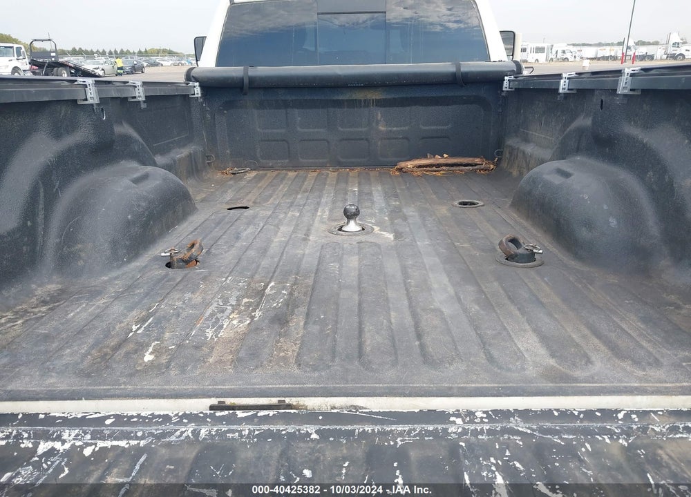 2018 RAM 3500 LAIE  4X4 8' BOX VIN: 3C63RRJL6JG201311