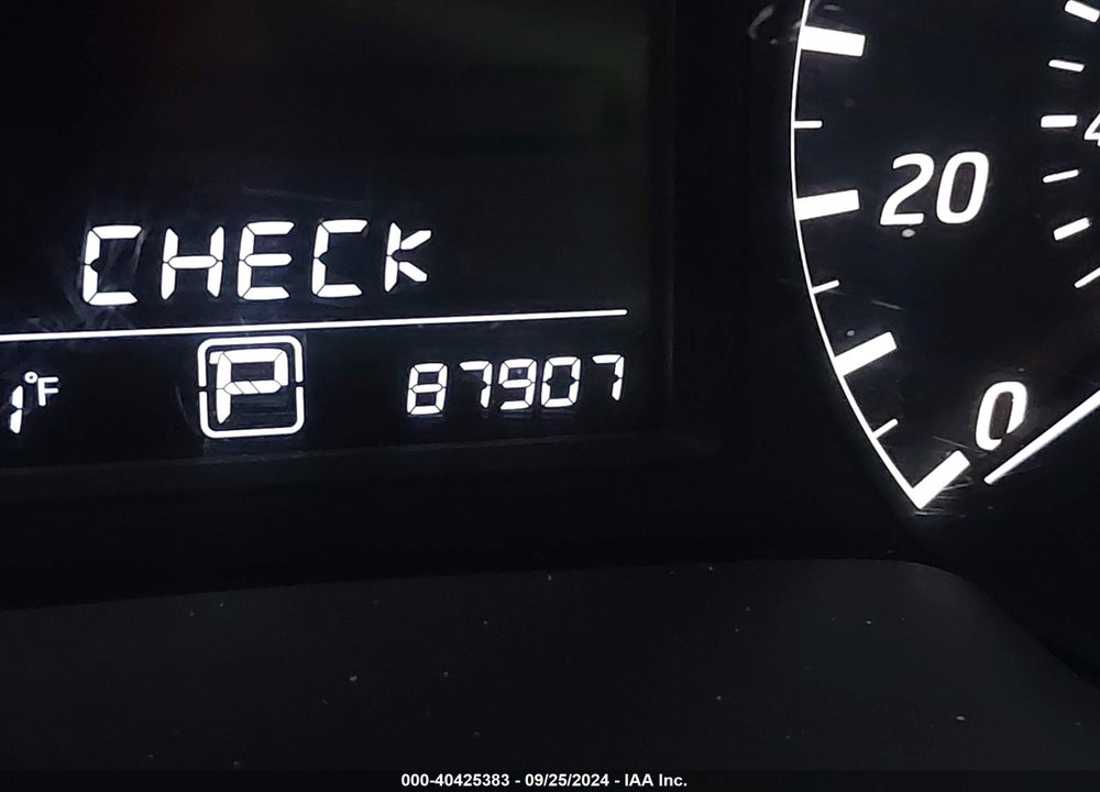 2015 NISSAN SENTRA S VIN: 3N1AB7AP6FY217217
