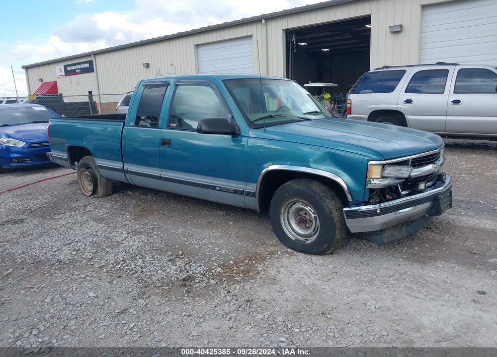 1997 CHEVROLET C1500 FLEETSIDE VIN: 2GCEC19R2V1156038
